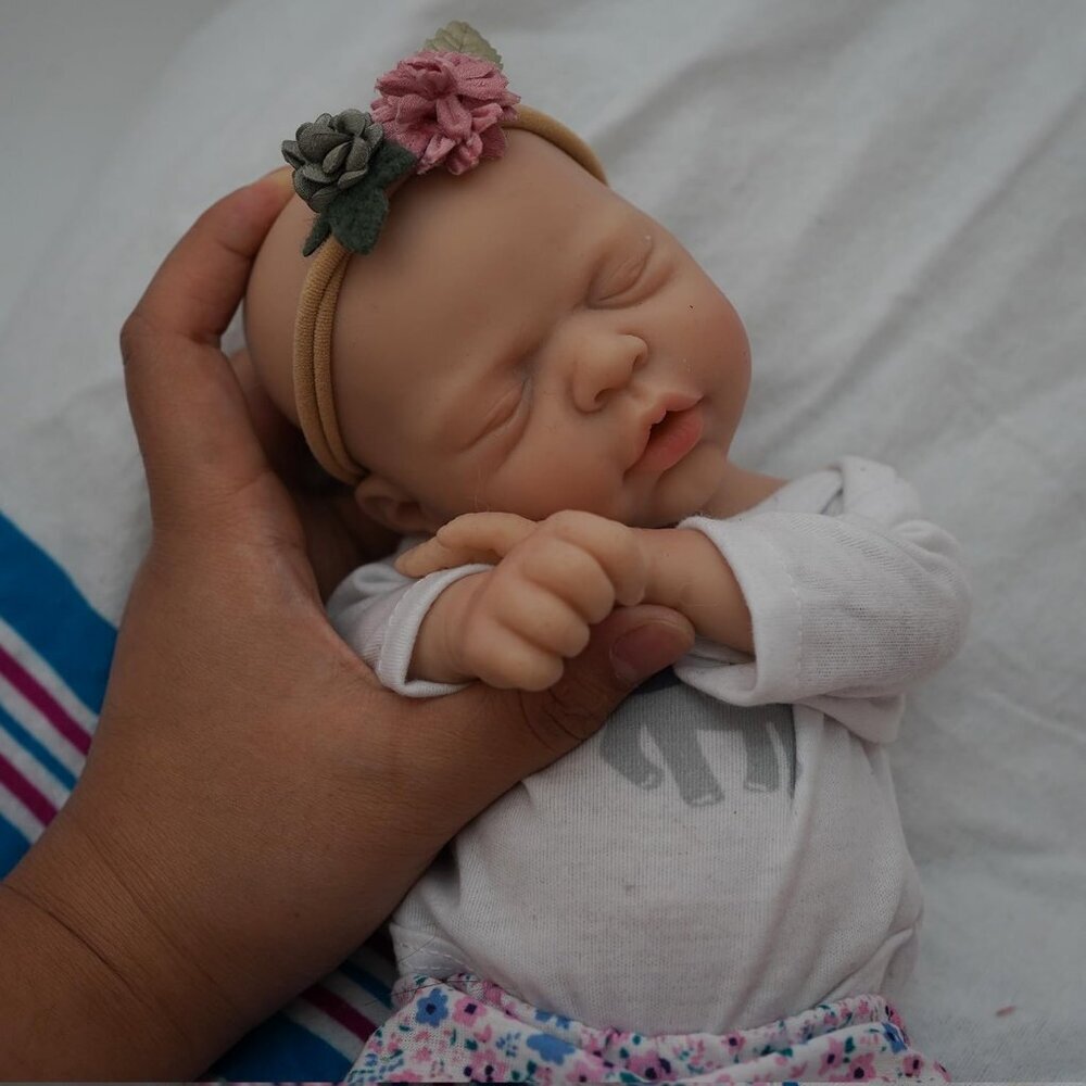 Lifelike Reborn Baby Doll 12 inch Full Silicone Newborn Girl Real Life Baby Doll
